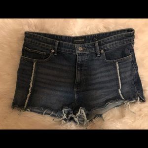 Lucky brand jean shorts 14/32
